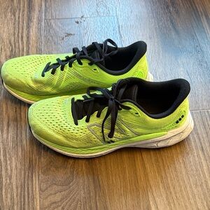 New Balance 860 Fresh Foam Running Shoes